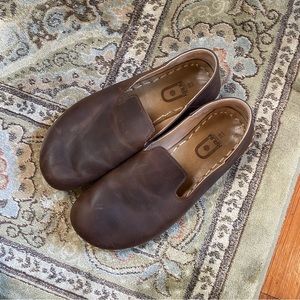Raum Brand Brown Leather Barefoot Grounding Flats